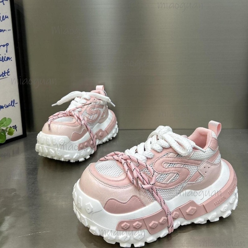 รองเท้าผ้าใบผู้หญิงทรง Chunky  - Street Fashion Female บทวิจารณ์และราคา