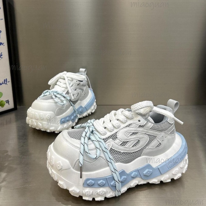 รองเท้าผ้าใบผู้หญิงทรง Chunky  - Street Fashion Female บทวิจารณ์และราคา