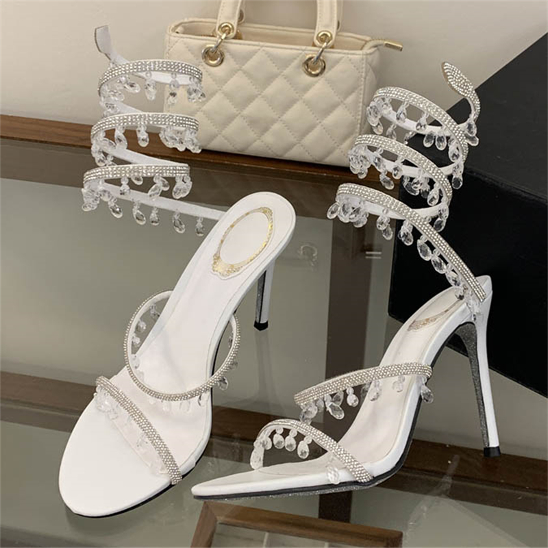 รองเท้าส้นสูงแบบใหม่ของ Eilyke - Street Fashion Women บทวิจารณ์และราคา