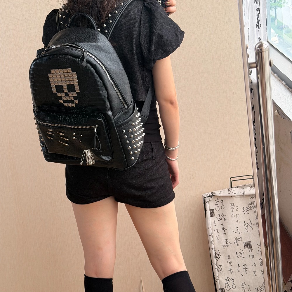 กระเป๋าเป้สะพายหลังลายหนังจระเ - Street Fashion Women บทวิจารณ์และราคา