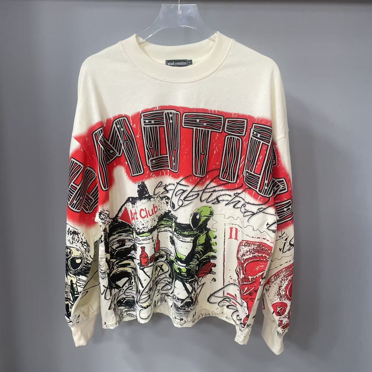 เสื้อยืดแขนยาวดีไซน์เนอร์คุณภา - Street Fashion Trends บทวิจารณ์และราคา