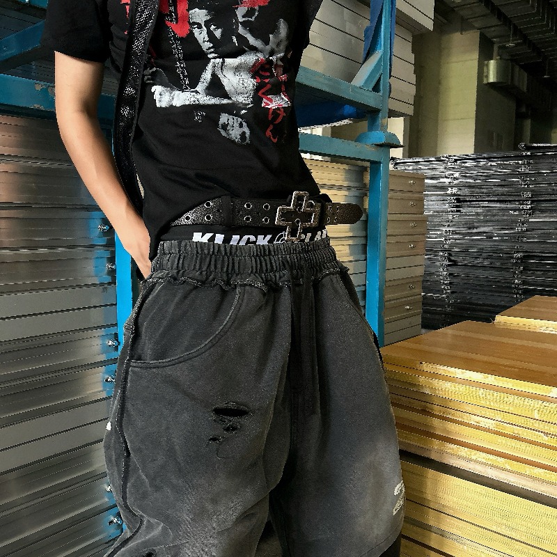 เข็มขัดผู้ชายแบบใหม่ ตกแต่งกระ - Street Fashion Shibuya บทวิจารณ์และราคา
