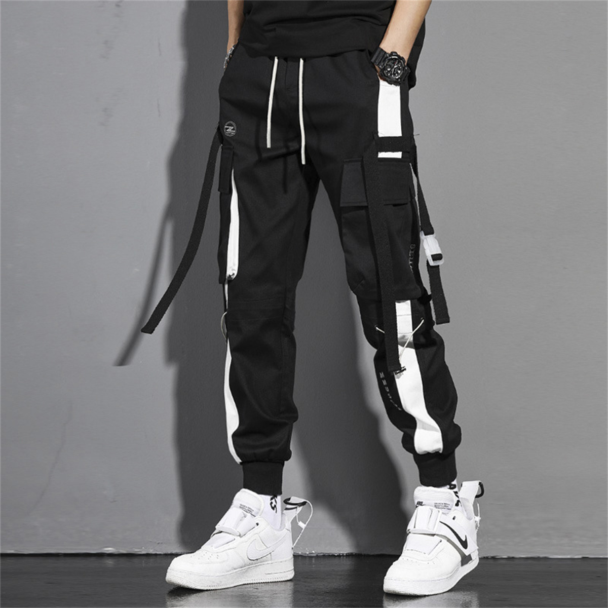 กางเกงแฟชั่นหลายแบบ หลายกระเป๋ - Street Fashion Model บทวิจารณ์และราคา