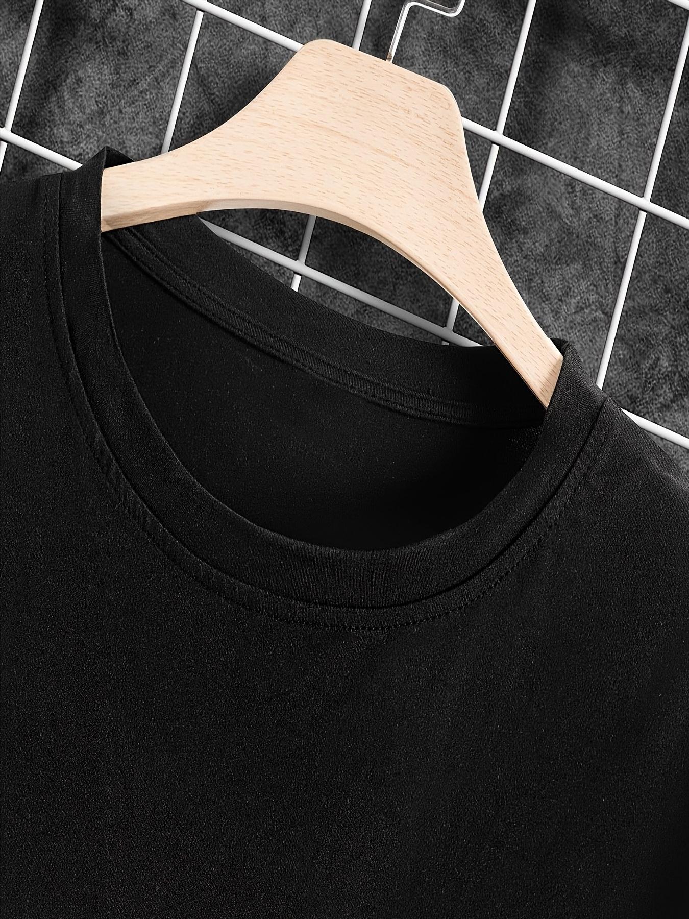 เสื้อยืดลายกราฟิก 