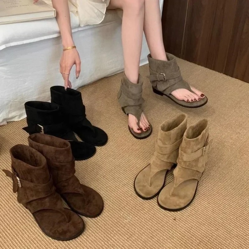 รองเท้าบูทลำลองสไตล์สตรีท 2026 - Street Fashion Trends บทวิจารณ์และราคา