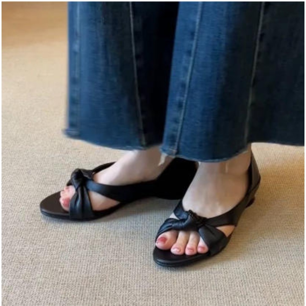 รองเท้าแฟชั่นผู้หญิงแบบสวม ดีไ - Street Fashion Trends บทวิจารณ์และราคา